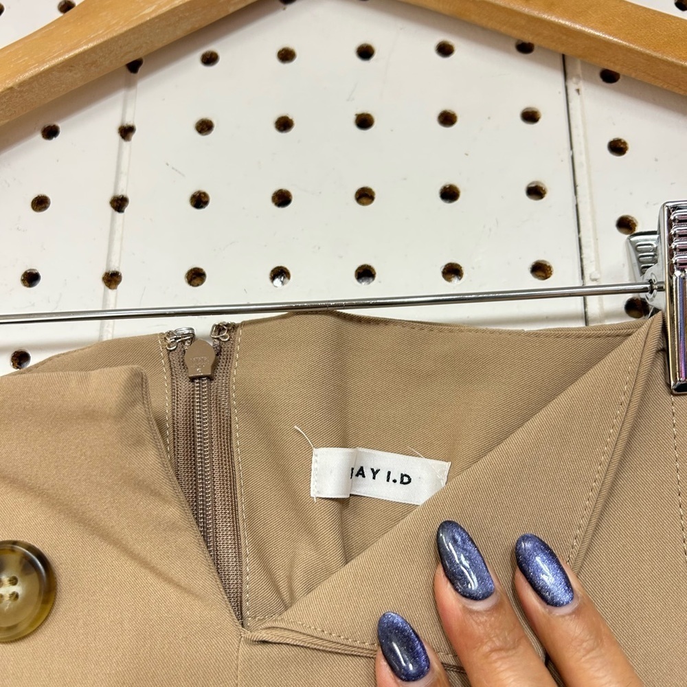 Fray I.D Chic Tan Pleated Women's  Skirt - Picture 4 of 11